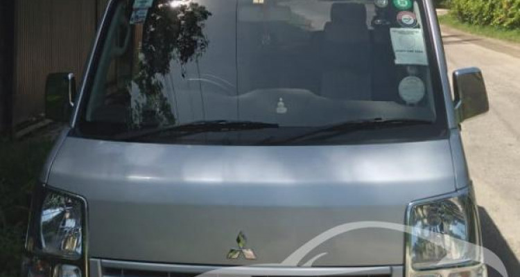 MITSUBISHI MINICAB 2016