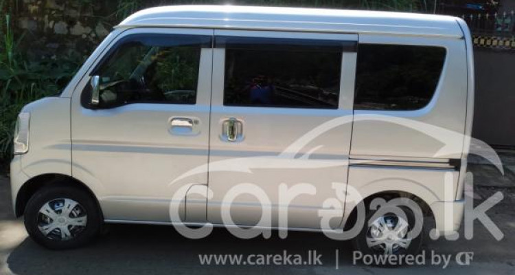 MITSUBISHI MINICAB 2016