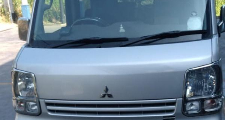 MITSUBISHI MINICAB 2016
