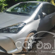 TOYOTA VITZ 2015