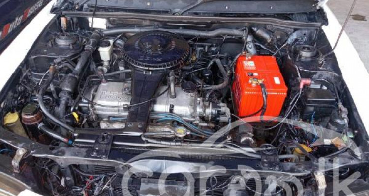 MAZDA FAMILIA 1993