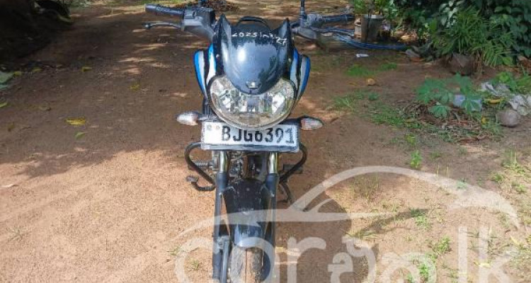 BAJAJ DISCOVER 125 2023