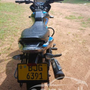 BAJAJ DISCOVER 125 2023