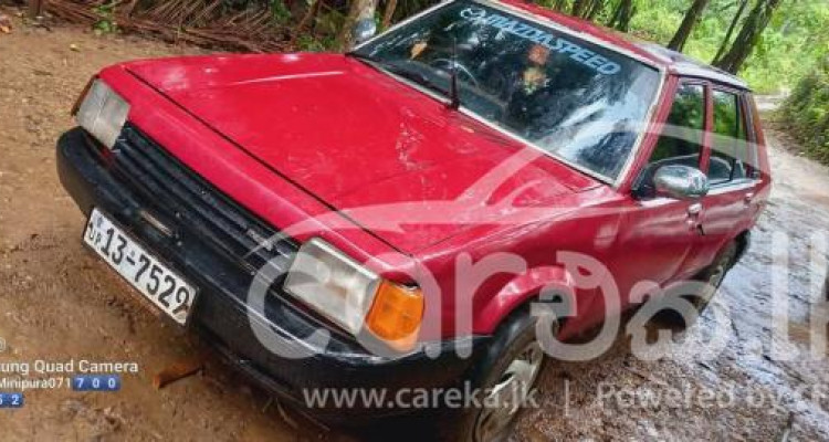 MAZDA FAMILIA 1982