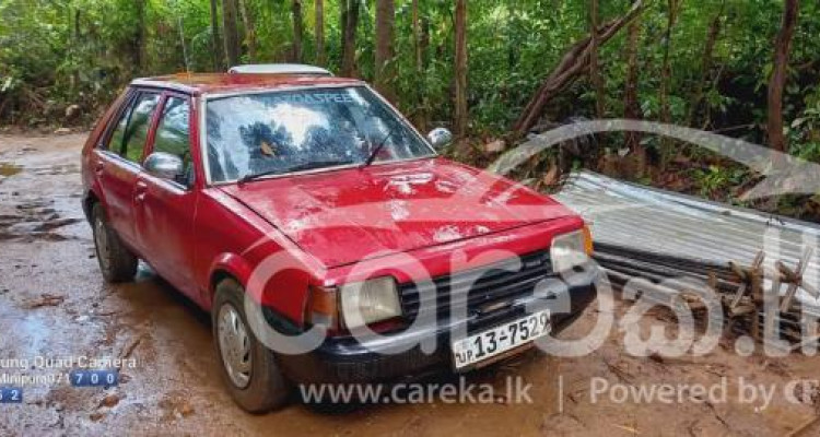 MAZDA FAMILIA 1982