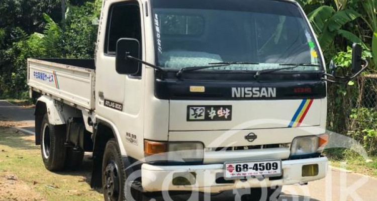 NISSAN ATLAS 1993