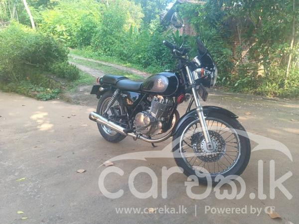 SUZUKI TU250 2013