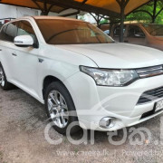 MITSUBISHI OUTLANDER 2014
