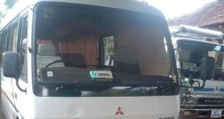 MITSUBISHI ROSA 2006