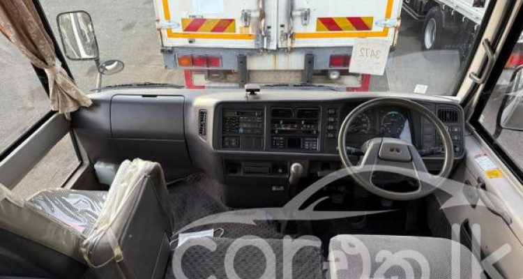 MITSUBISHI ROSA 2006
