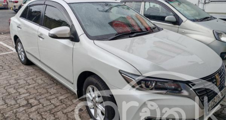 TOYOTA PREMIO 2019