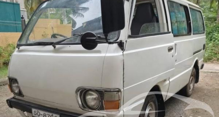 TOYOTA HIACE LH20 1982