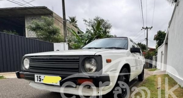 NISSAN SUNNY 1985