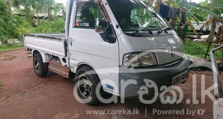 NISSAN VANETTE 2000