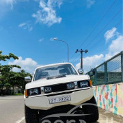 NISSAN DATSUN 1980