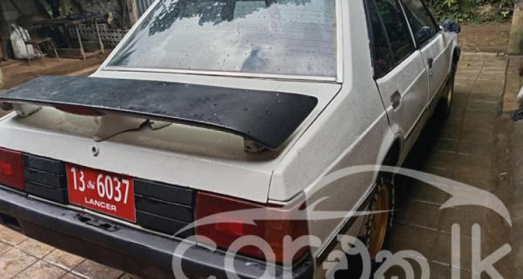 MITSUBISHI LANCER BOX 1981
