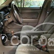 TOYOTA COROLLA 2000