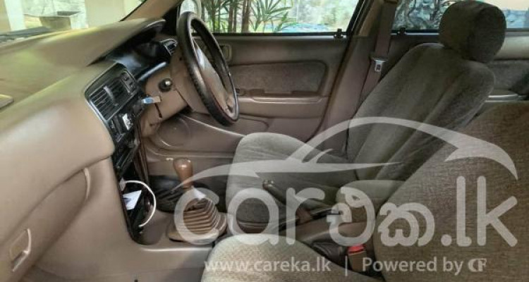 TOYOTA COROLLA 2000