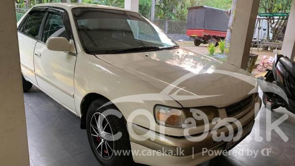TOYOTA COROLLA 2000