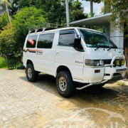MITSUBISHI PO15 1988