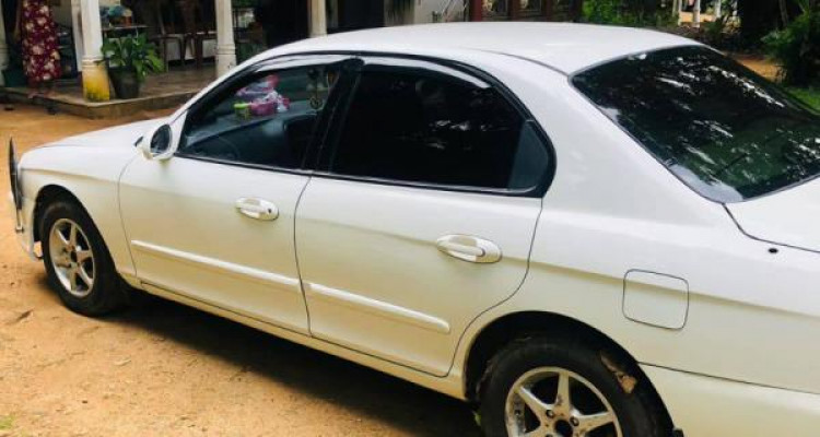 HYUNDAI SONATA 2000