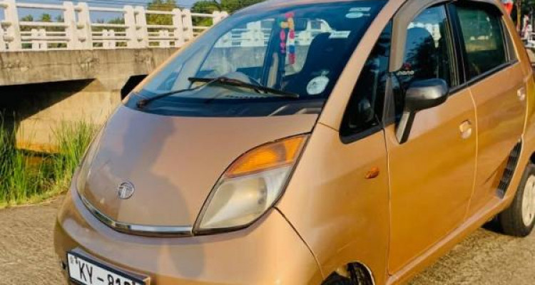 TATA NANO 2014
