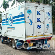 ISUZU NPR 2015