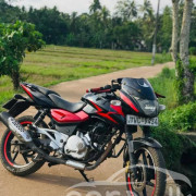 BAJAJ PULSAR 180 2010