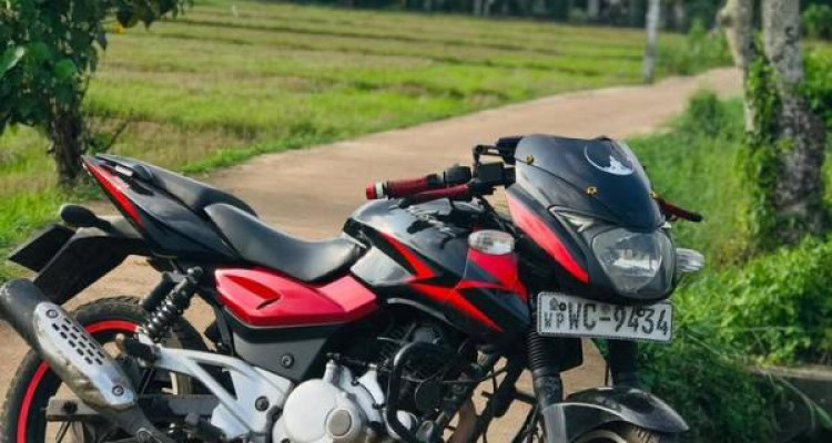 BAJAJ PULSAR 180 2010