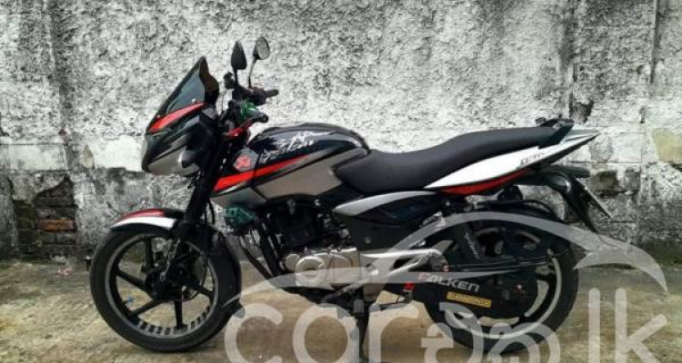 BAJAJ PULSAR 150 2016
