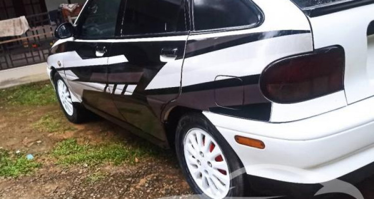 FORD FESTIVA 1996