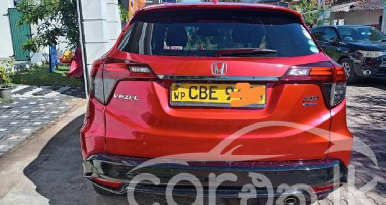 HONDA VEZEL 2018