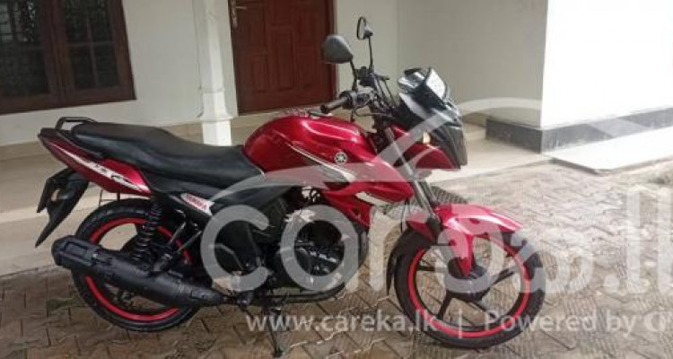 YAMAHA FZ 2013