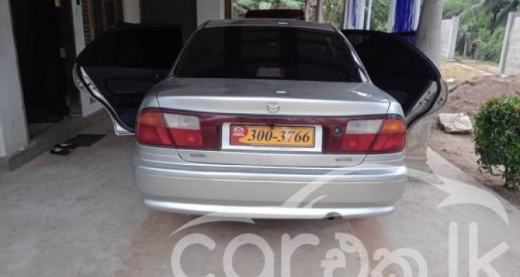 MAZDA FAMILIA 1997