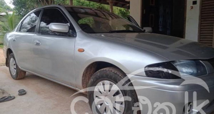 MAZDA FAMILIA 1997