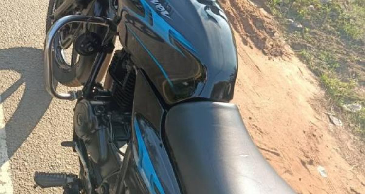 BAJAJ DISCOVER 135 2008