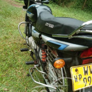 BAJAJ CT100 2011