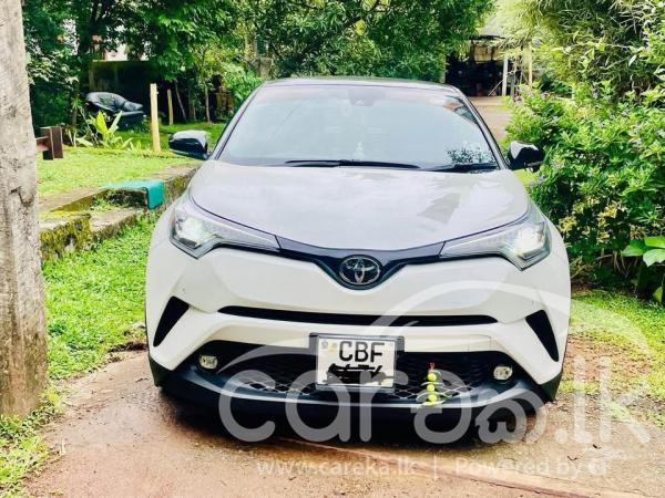 TOYOTA C-HR 2018