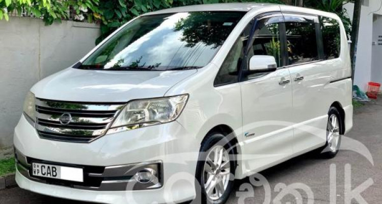 NISSAN SERENA 2012