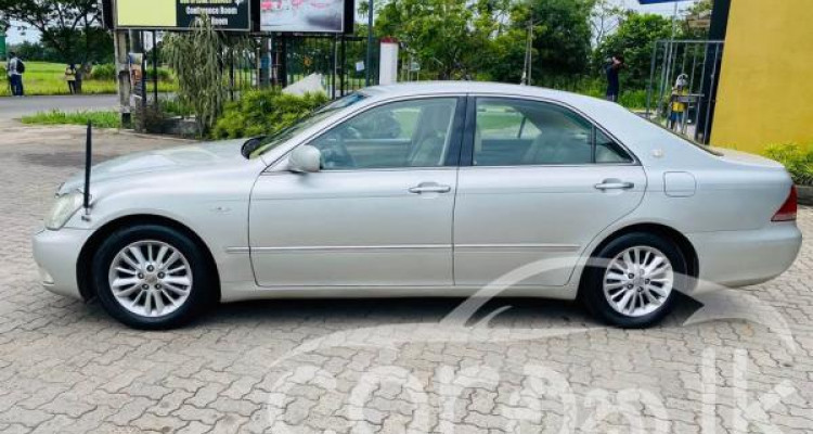 TOYOTA CROWN 2005