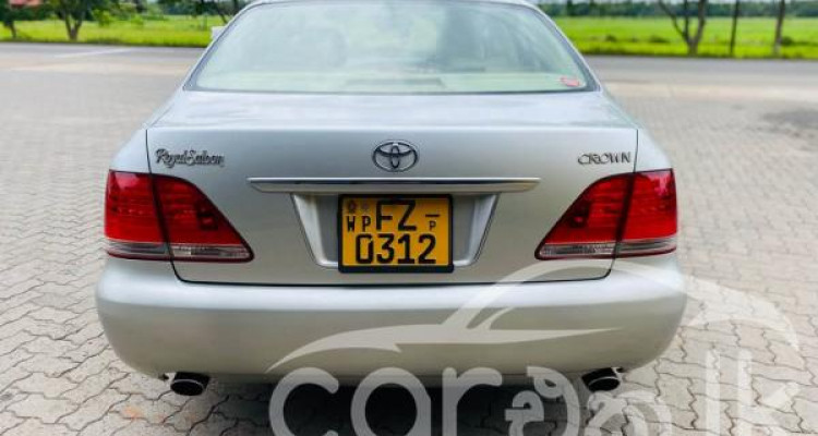 TOYOTA CROWN 2005
