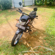 HERO HONDA CD DELUXE 2010