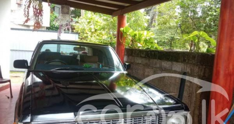 TOYOTA CROWN 1982