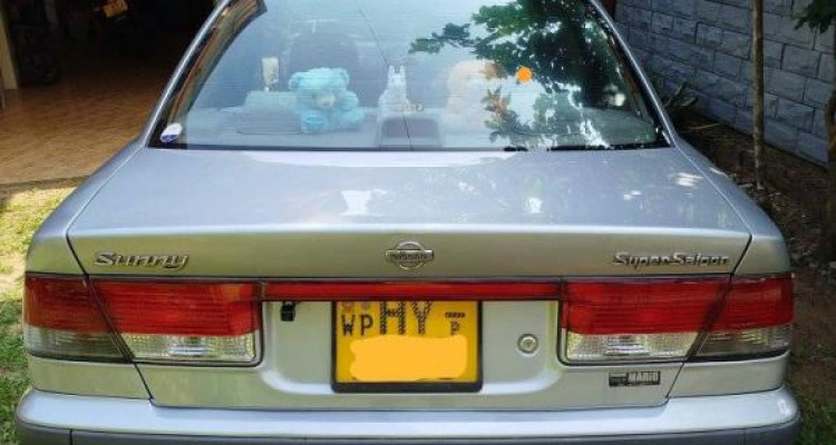 NISSAN SUNNY FB15 2001