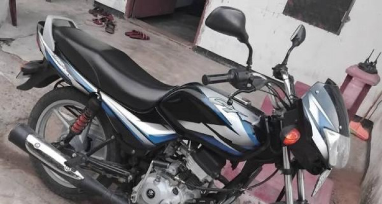 BAJAJ CT100 2022