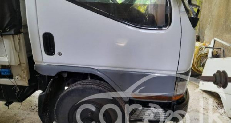MITSUBISHI CANTER 1998