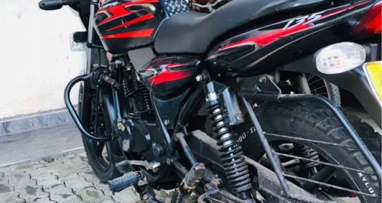 BAJAJ DISCOVER 135 2009