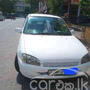 TOYOTA STARLET 2000