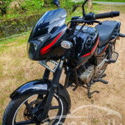 BAJAJ PULSAR 150 2016