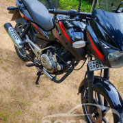 BAJAJ PULSAR 150 2016